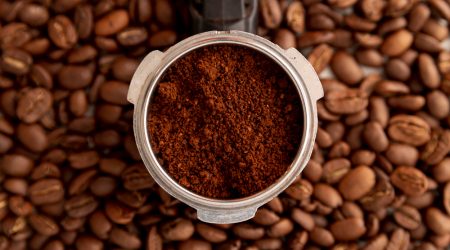 Café moído na hora ou pré-moído qual o melhor